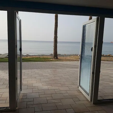 Beach Λάρνακα